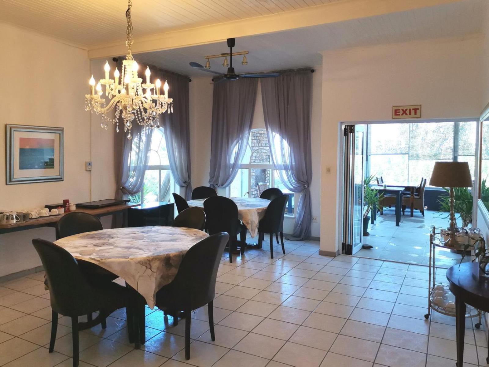 Guesthouse Terra Africa Уиндхоек Екстериор снимка